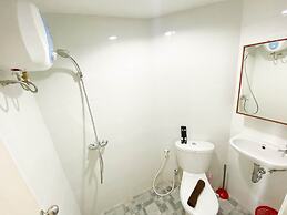 Homey And Good Choice Studio At Amartha View Apartment