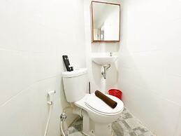 Homey And Good Choice Studio At Amartha View Apartment