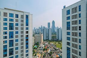 Comfort And Spacious 3Br Apartment At Casa Grande Residence