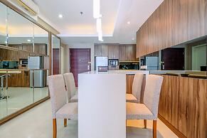 Comfort And Spacious 3Br Apartment At Casa Grande Residence