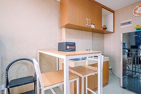 Comfortable And Homey 2Br Apartment At Royal Olive Residence