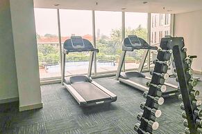 Comfortable And Homey 2Br Apartment At Royal Olive Residence