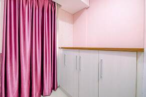 Comfortable And Homey 2Br Apartment At Royal Olive Residence