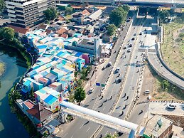 Good Deal And Comfort 2Br At Bassura City Apartment