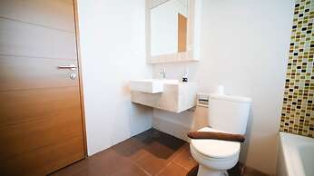 Exclusive 2Br Connected To Mall Apartment At Aryaduta Residence