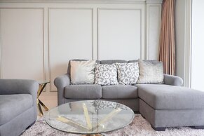 Warm And Elegant 2Br At The Kensington Royal Suites Apartment