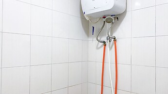 Modern And Homey 2Br At Signature Park Grande Apartment