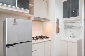 Modern And Homey 2Br At Signature Park Grande Apartment