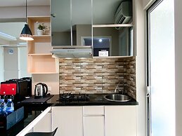 Great Deal And Comfy 2Br At Bassura City Apartment