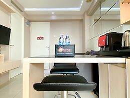 Great Deal And Comfy 2Br At Bassura City Apartment