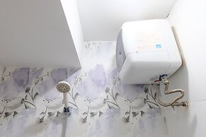 Edgy 2Br Apartment At Gateway Ahmad Yani Cicadas