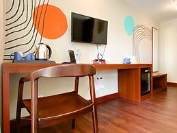 Best Choice And Homey Studio At Gateway Park Lrt City Bekasi Apartment