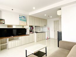 Cozy And Spacious Studio Room Azalea Suites Apartment