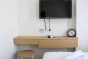 Cozy Stay Studio No Kitchen At Osaka Riverview Pik 2 Apartmet