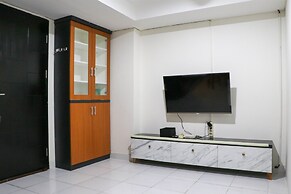 Warm And Homey 2Br At Sentraland Cengkareng Apartment