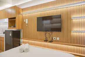 Homey Living Studio Room At Tokyo Riverside Pik 2 Apartment