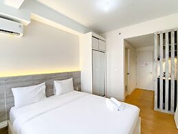 Modern Look And Comfy Studio Patraland Urbano Apartment