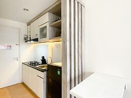 Modern Look And Comfy Studio Patraland Urbano Apartment
