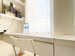 Modern Look And Comfy Studio Patraland Urbano Apartment