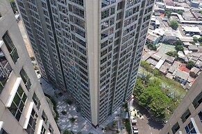 Nice And Comfy 2Br Apartment The Mansion Kemayoran Near Jiexpo