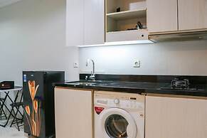 Nice And Comfy 2Br Apartment The Mansion Kemayoran Near Jiexpo