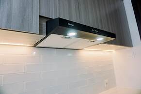 Brand New And Good Choice Studio At Daan Mogot City Apartment