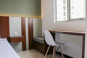 Homey And Comfort Stay Studio Room Maple Park Sunter Apartment