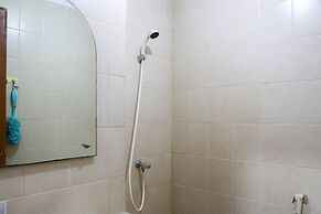 Homey And Comfort Stay Studio Room Maple Park Sunter Apartment