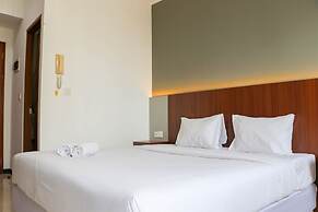 Homey And Comfort Stay Studio Room Maple Park Sunter Apartment