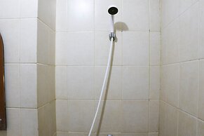 Homey And Comfort Stay Studio Room Maple Park Sunter Apartment