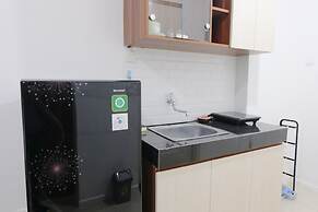 Modern Classic Studio At Apartment Parahyangan Residence