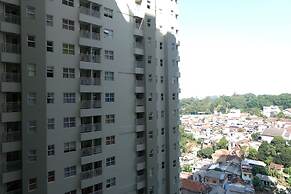 Modern Classic Studio At Apartment Parahyangan Residence
