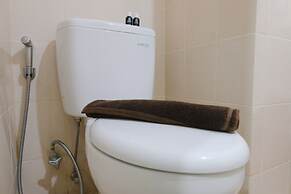 Modern Classic Studio At Apartment Parahyangan Residence