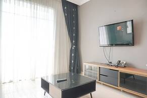 Homey And Comfort Stay 2Br Bellezza Apartment