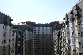 Strategic 2Br Gateway Ahmad Yani Cicadas Apartment