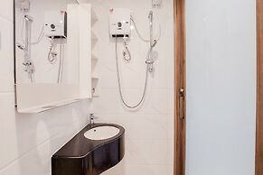 New And Comfy Studio Sky House Alam Sutera Apartment