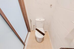 New And Comfy Studio Sky House Alam Sutera Apartment