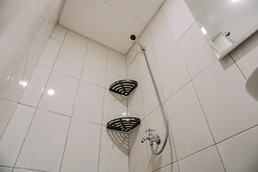 Homey And Warm Studio Amazana Serpong Apartment