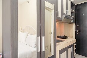 Homey And Simply Look Studio Belmont Residence Puri Apartment