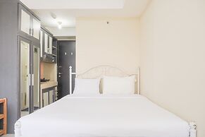 Homey And Simply Look Studio Belmont Residence Puri Apartment
