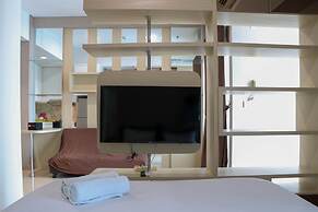 Modern Look Studio Apartment At Capitol Park Residence
