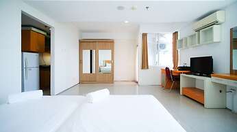 Strategic Studio Apartment At High Point Serviced