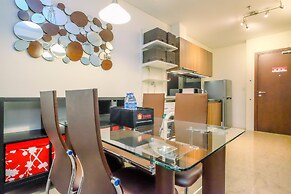 Good Deal And Strategic 1Br L'Avenue Apartment