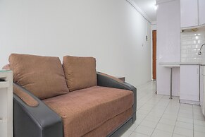 Simple And Comfy 1Br Permata Eksekutif Apartment