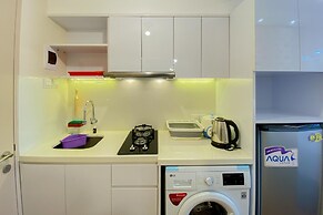 Best And Comfy Studio Tokyo Riverside Pik 2 Apartment