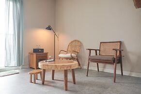 Good Deal And Restful 1Br Ciputra International Apartment