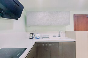 Big Studio Loft Apartment at The Reiz Condominium Medan By Travelio