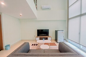 Big Studio Loft Apartment at The Reiz Condominium Medan By Travelio