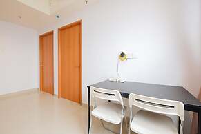 Minimalist 1Br With Extra Room At Evenciio Margonda Apartment