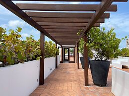 Wynwood Eslava in Cartagena